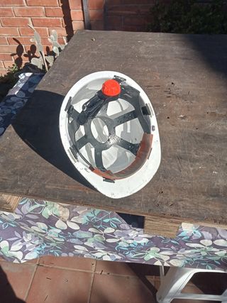 Casco para obra ajustable