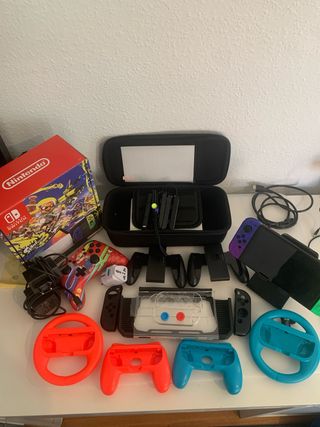 Nintendo Switch OLED Splatoon Edizione Limitata