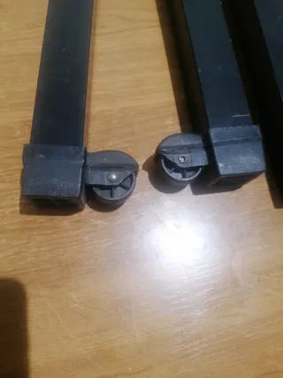 Patas de somier metálicas y de plástico