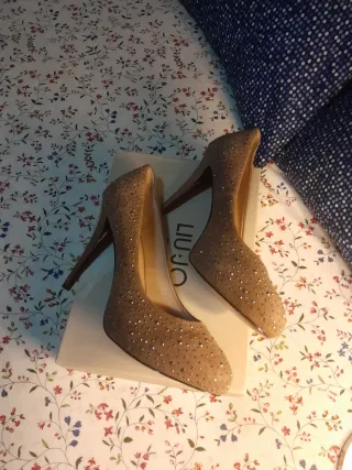 Zapatos Liu Jo Tacón Alto Beige y Dorado