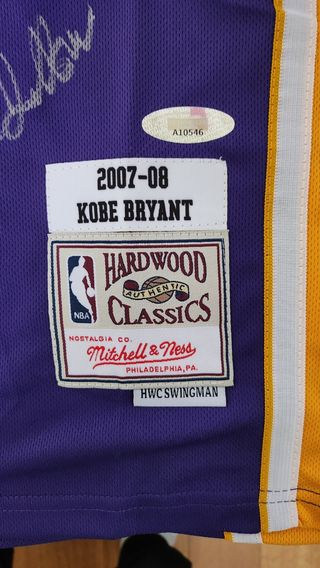 Maglia Lakers Kobe Bryant autografata Legends COA