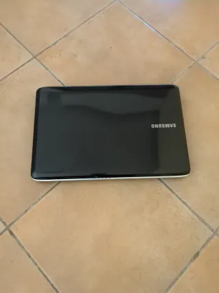 Samsung W7 Portatile