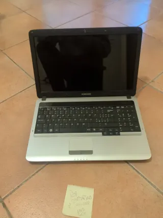 Samsung W7 Portatile