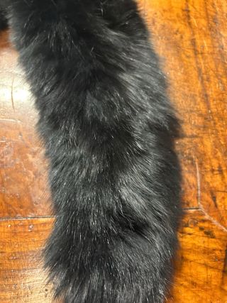 Collo in pelliccia nero
