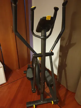 Ellittica connessa 500 DOMYOS