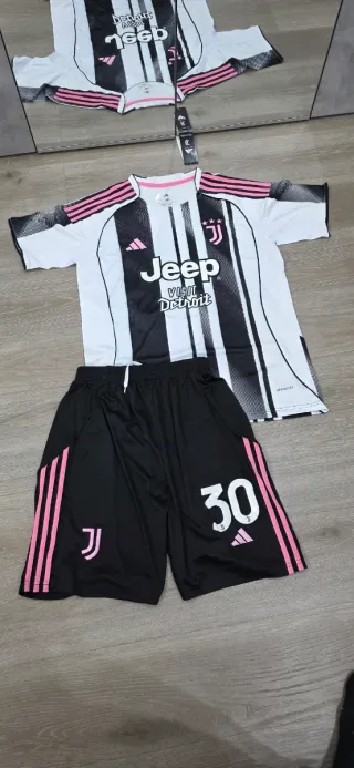 Maglia Juventus Home 2025/26 David 30