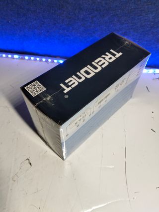 TRENDnet TK‑209K Switch KVM 2 puertos USB/VGA con audio