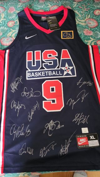 Maglia USA autografata Dream Team Jordan