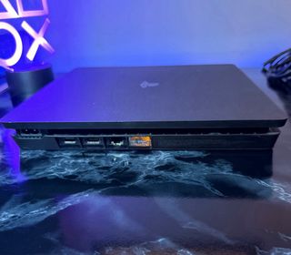 Consola PS4 Slim 1Tb (PLAYSTATION 4) + 4 Juegos