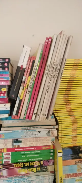 Fumetti bonelli e cartonati