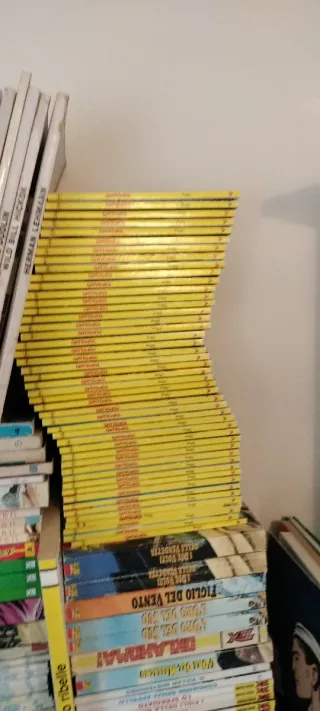 Fumetti bonelli e cartonati