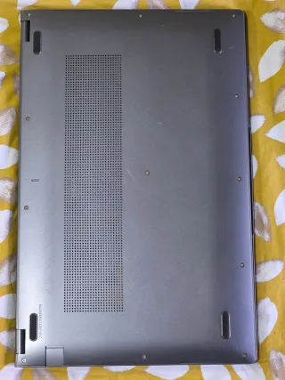 Portátil AMD Ryzen 3 16GB RAM 512GB SSD