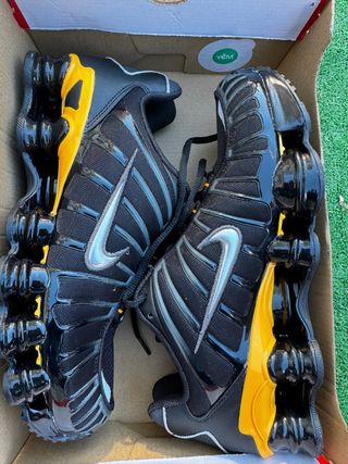 Nike Shox TL Negro/Amarillo