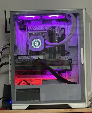 Gigabyte RTX 4070 Tarjeta Gráfica