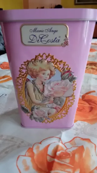 Carillon vintage Marie Ange DiCosta