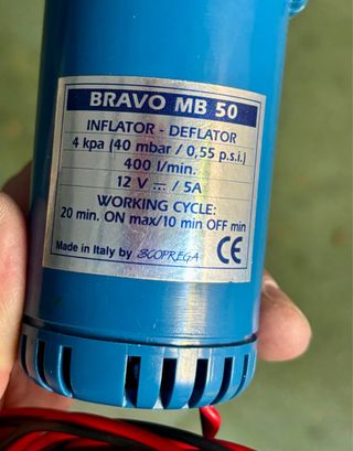 Barca hinchable Intex Seahawk 300 + Bomba electric