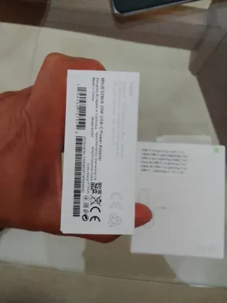 Cargador Apple USB-C 20W y Cable Lightning