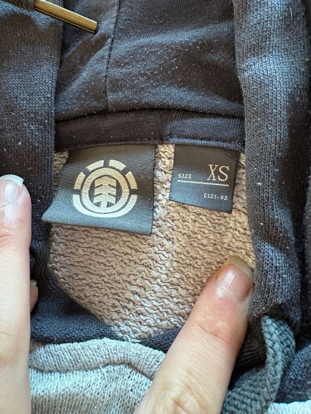 Sudadera Element Gris y Negra