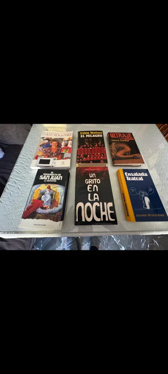 Conjunto de 39 libros variados