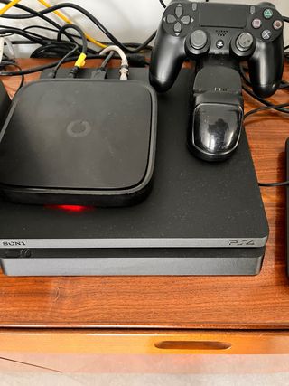 Consola Sony PS4 Negra