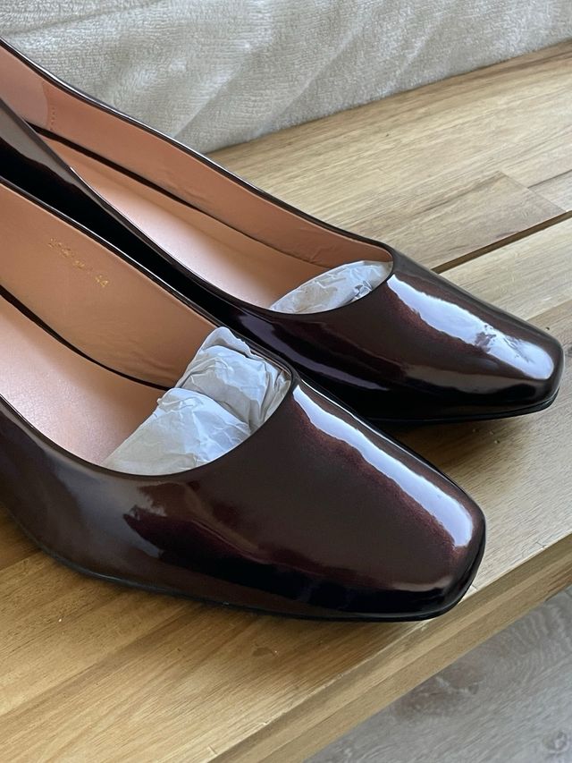 Zapatos de tacón marrones