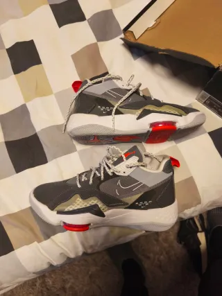 Nike Air Zoom '92 Gris Rojo