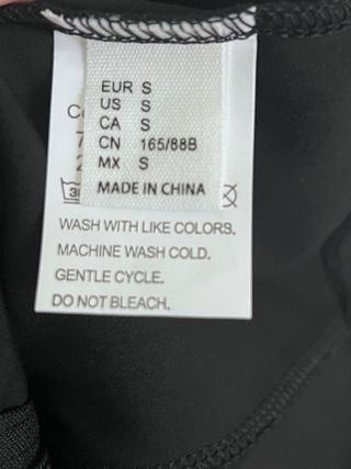 Chaqueta deportiva Alo Yoga negra