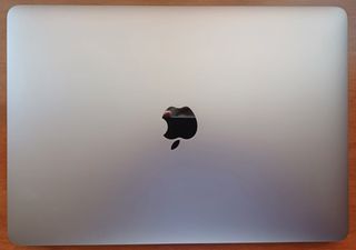 MacBook Pro 13 Chip M1, 16Gb de RAM, 512Gb