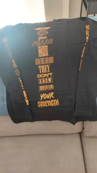 Camiseta Negra Manga Larga Hombre