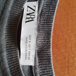 Top Zara verde oliva talla XS