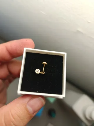 Artes de oro para bebé con circonita