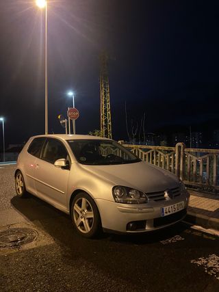 Volkswagen Golf mk5 2.0 TDI 4motion