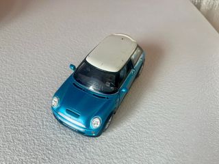 Auto bambino Mini Cooper S scala 1:28