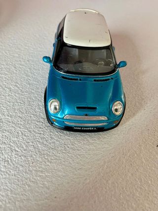 Auto bambino Mini Cooper S scala 1:28