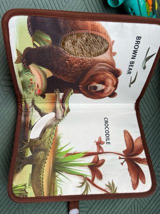 Libro Táctil y Juguete Bebé