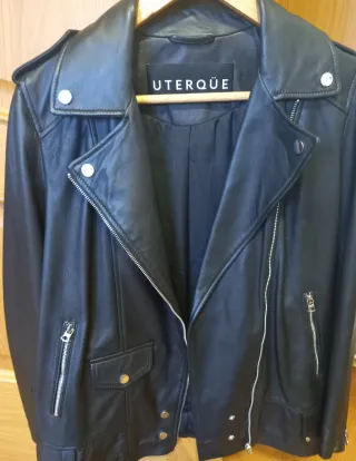 Cazadora Piel Uterqüe Negra