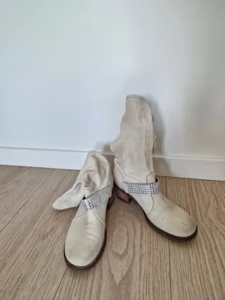 Botines Janet & Janet ante blanco talla 36