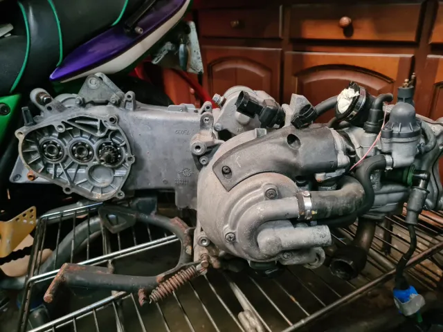 Motor Piaggio Vespa GT200L Granturismo