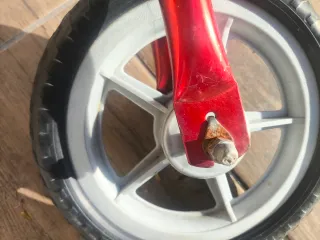 Bicicleta sin pedales Chicco Red Bullet