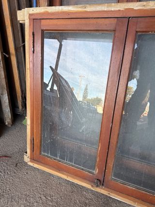 Ventana de madera cristalera doble