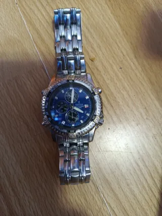 Dos relojes Lotus Festina