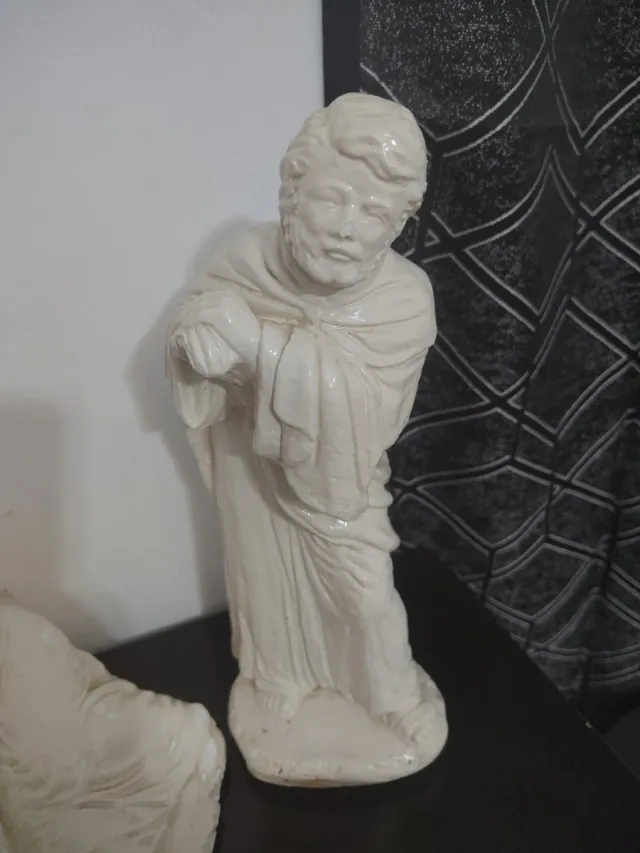 Set di figure per presepe Belén con San José, María y Niño