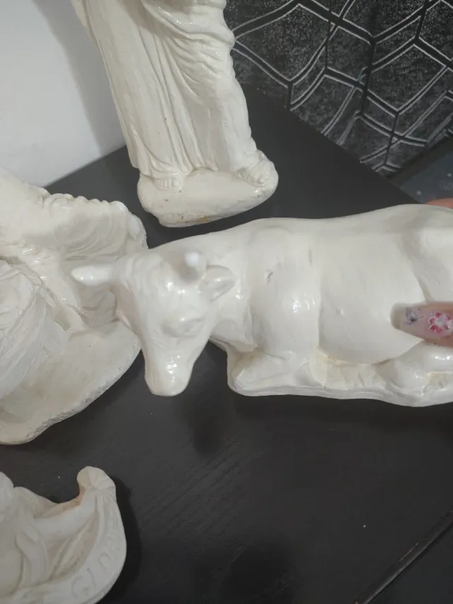 Set di figure per presepe Belén con San José, María y Niño