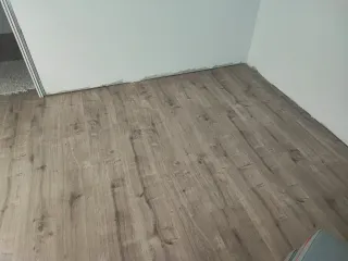 .Suelo de Tarima Diflor.