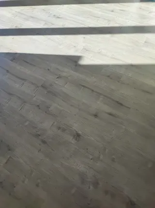 .Suelo de Tarima Diflor.