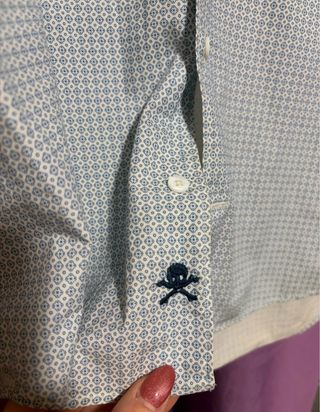 Camisa Scalpers Azul y Blanca