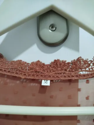 Blusa plumeti teja Shein talla M