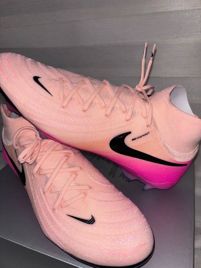 Nike Phantom Luna II Elite FG