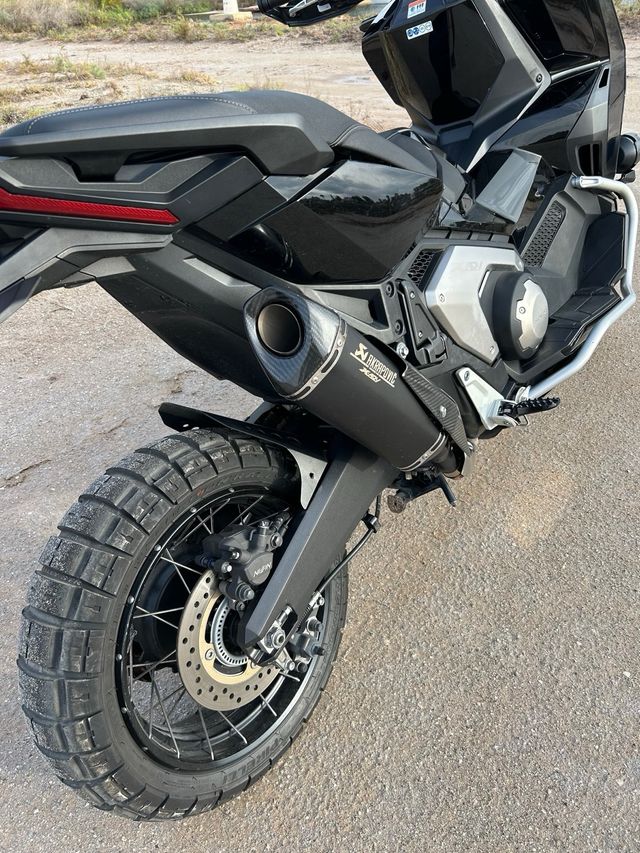 Honda X-Adv 750 2021 Negra