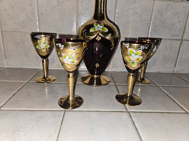 Servizio da quattro di liquore di Murano